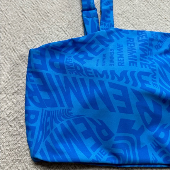 NEW Remmie‎ by Riley Ocean Blue Logo Print Square Neck Bikini Top 3XL - Picture 3 of 6